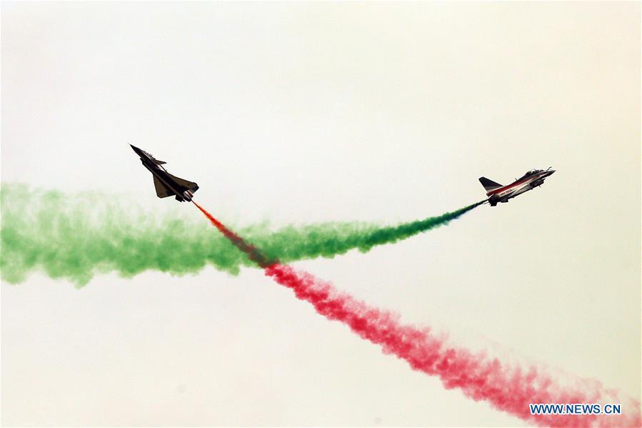 J-10 fighter jets of China\'s Bayi Aerobatic Team perform during the rehearsal of the Pakistan National Day army parade in Islamabad, capital of Pakistan, March 18, 2019. Pakistan National Day, also known as Pakistan Resolution Day or Republic Day, is celebrated annually on March 23. (Xinhua/Ahmad Kamal)
