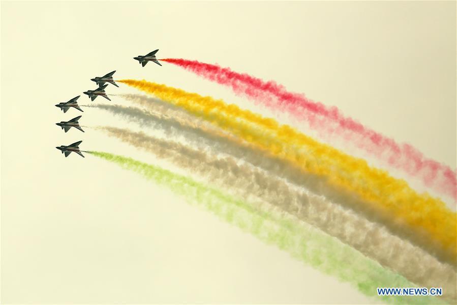 J-10 fighter jets of China\'s Bayi Aerobatic Team perform during the rehearsal of the Pakistan National Day army parade in Islamabad, capital of Pakistan, March 18, 2019. Pakistan National Day, also known as Pakistan Resolution Day or Republic Day, is celebrated annually on March 23. (Xinhua/Ahmad Kamal)