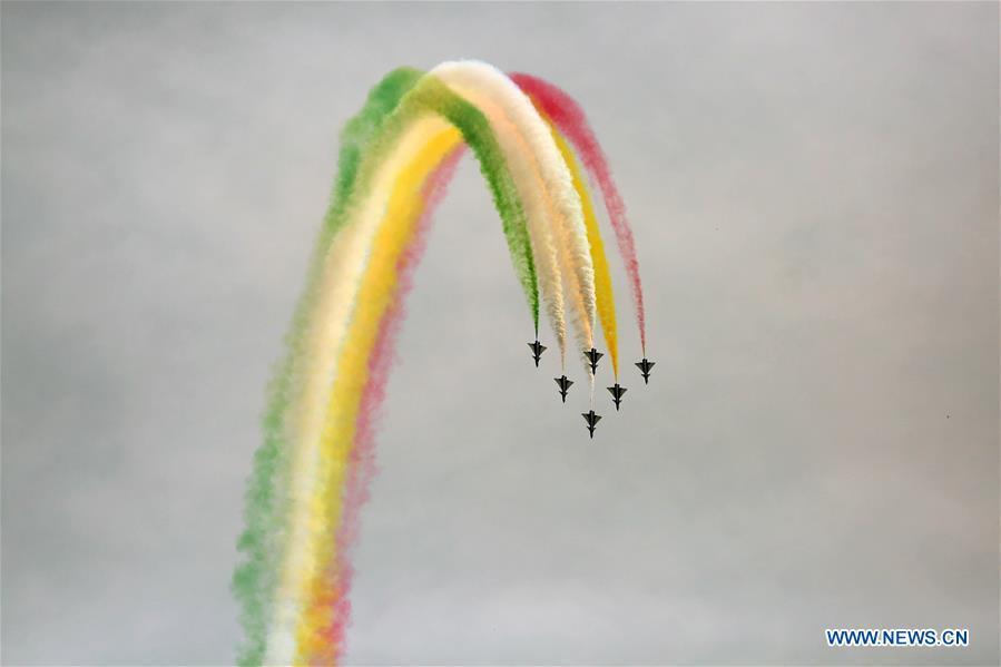J-10 fighter jets of China\'s Bayi Aerobatic Team perform during the rehearsal of the Pakistan National Day army parade in Islamabad, capital of Pakistan, March 18, 2019. Pakistan National Day, also known as Pakistan Resolution Day or Republic Day, is celebrated annually on March 23. (Xinhua/Ahmad Kamal)