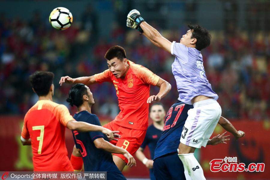 Dong Xuesheng of China competes during 2019 China Cup International Football Championship between China and Thailand at Guangxi Sports Center on March 21, 2019 in Nanning, China. (Photo/Osports)