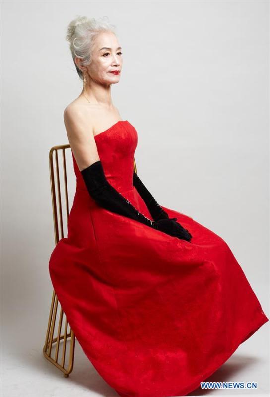 The glamour shot of Bai Jinqin provided by herself is released on March 28, 2019. Bai Jinqin, a 74-year-old bodybuilding adept, has kept exercising for 14 years. After finishing her housework, Bai likes to spend one hour every day at the gym to build her body. The hobby has rewarded her with good physique and energy. (Xinhua)
