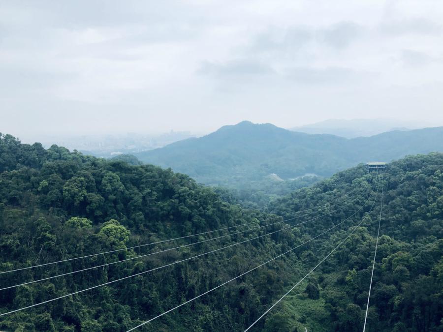 China\'s longest strop ropeway will be in full operation in the beginning of April in Guangzhou, capital of Guangdong Province.  (Photo provided to chinadaily.com.cn)
