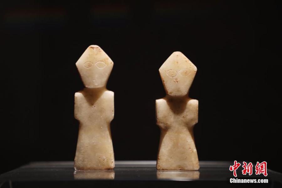 Displays at the relics museum of the Rui state in Liangdai Village in Hancheng City, Shaanxi Province, April 3, 2019. The museum is built upon the tomb complex of the Rui state during ancient China\'s Zhou Dynasty (1046 BC - 256 BC). Inscriptions on bronze vessels from the tombs indicated the occupants were the monarchs of the Rui state and their spouses. (Photo: China News Service/Zhao Hao)