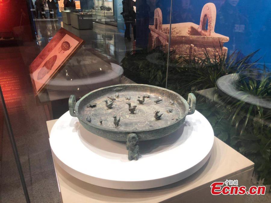 Cultural relics on display at a ceremony in Shanxi Province, April 9, 2019. Shanxi police handed over 12,633 cultural relics seized in campaigns combating all kinds of crimes related to antiquities since 2018 to the Shanxi Provincial Cultural Relics Bureau on Tuesday, including 73 first-class state relics. (Photo: China News Service/Li Tingyao)