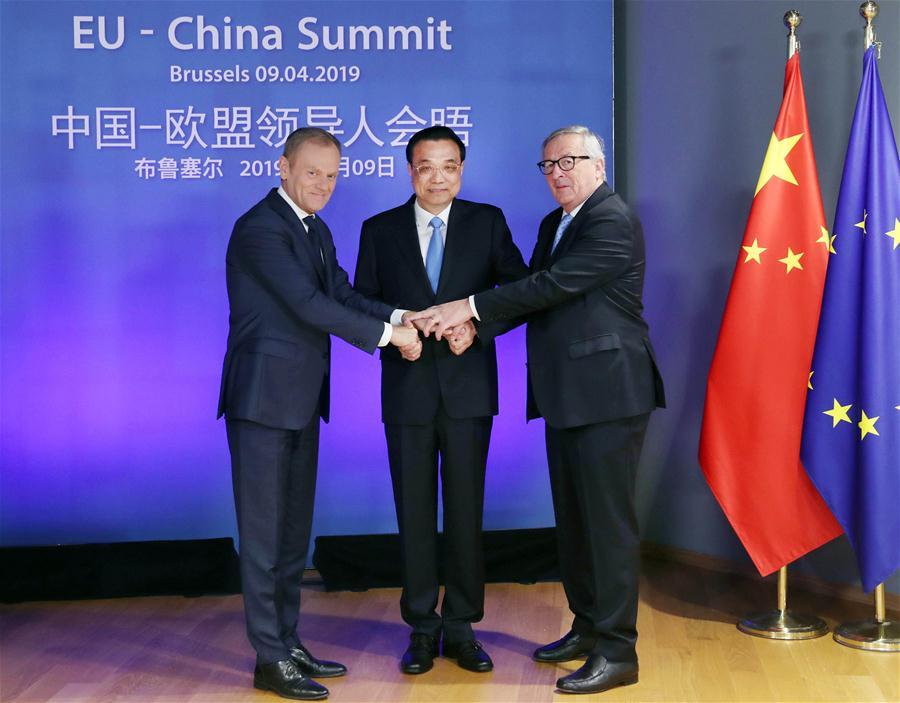 Chinese Premier Li Keqiang (C), European Council President Donald Tusk (L) and European Commission President Jean-Claude Juncker co-chair the 21st China-EU leaders\' meeting in Brussels, Belgium, April 9, 2019. (Xinhua/Liu Weibing)
