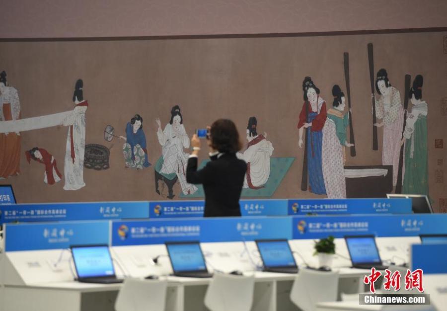 A view of the media center for the second Belt and Road Forum for International Cooperation (BRF) in Beijing, April 23, 2019. Over 4,100 reporters have registered to cover the forum, including more than 1,600 from abroad. (Photo: China News Service/Hou Yu)