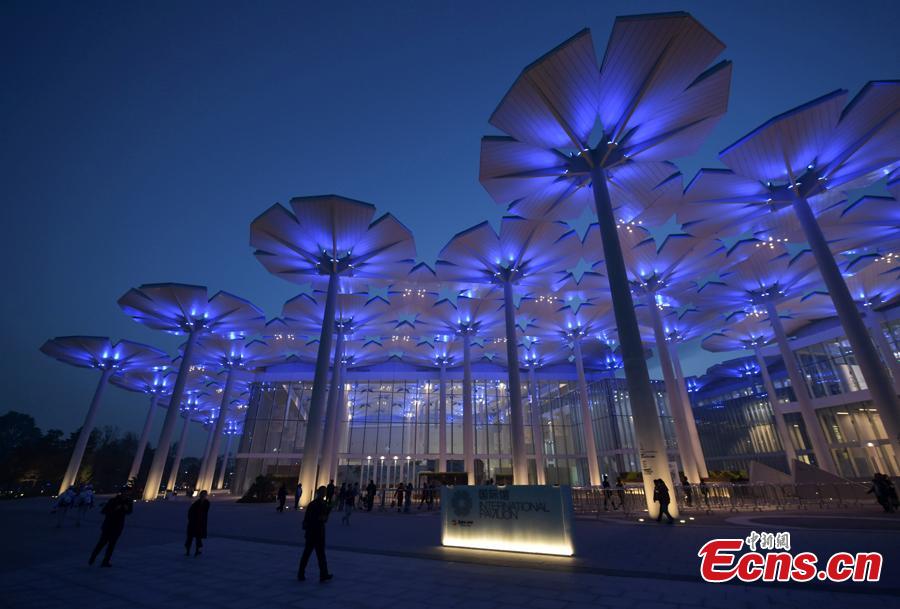 The light show at the International Pavilion during the 2019 Beijing International Horticultural Exhibition in Yanqing District of Beijing, China, April 29, 2019. The expo, which is open from April 29 to Oct. 7, will house exhibits related to flower, fruit and vegetable farming at the foot of the Great Wall in Beijing. More than 110 countries and international organizations as well as more than 120 non-official exhibitors have confirmed their participation, marking the highest attendance in the expo\'s history. (Photo: China News Service/Cui Nan)