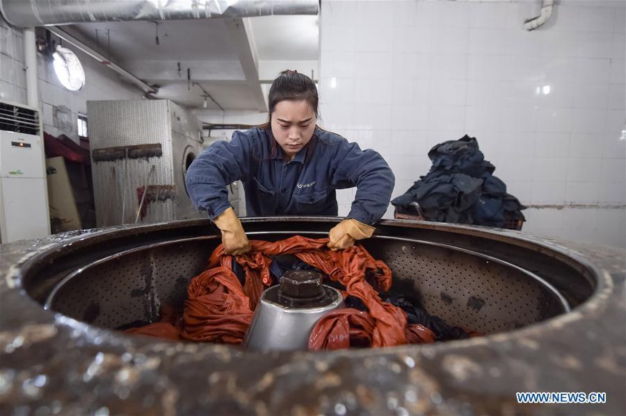Zhang Jing, a laundress born in the 1990s, works at a laundry in Qidong coalmine in Suzhou City, east China\'s Anhui Province, Jan. 26, 2016. Zhang washes and dries over 2,000 sets of clothes every day for coalminers since she got the job in 2013. A nation will prosper only when its young people thrive; a country will be full of hope and have a great tomorrow only when its younger generations have ideals, ability, and a strong sense of responsibility. Young people always play a vanguard role in realizing national rejuvenation, which is the mission of the Chinese youth in the new era. In China many young people realize the value of life through hard work. They are writing a brilliant chapter worthy of our times in their efforts to take advantage of their youthful vigor, explore life and contribute to society. (Xinhua/Zhang Duan)