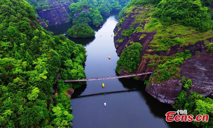 This undated aerial photo shows the beautiful landscape of the Donghuzhai Scenic Area in Xiushui County, Jiangxi Province. (Photo/Liu Zhankun)