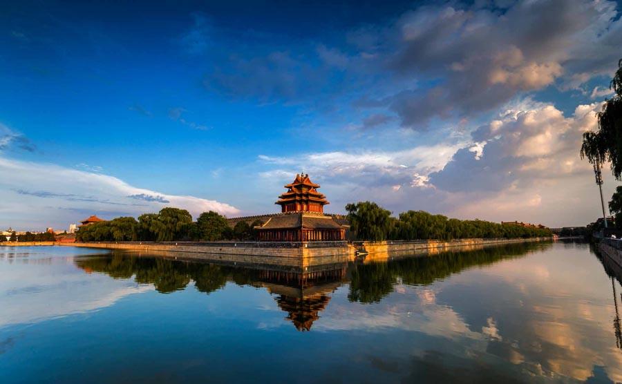 A turret of the Palace Museum, Beijing.  (Photo provided to chinadaily.com.cn)