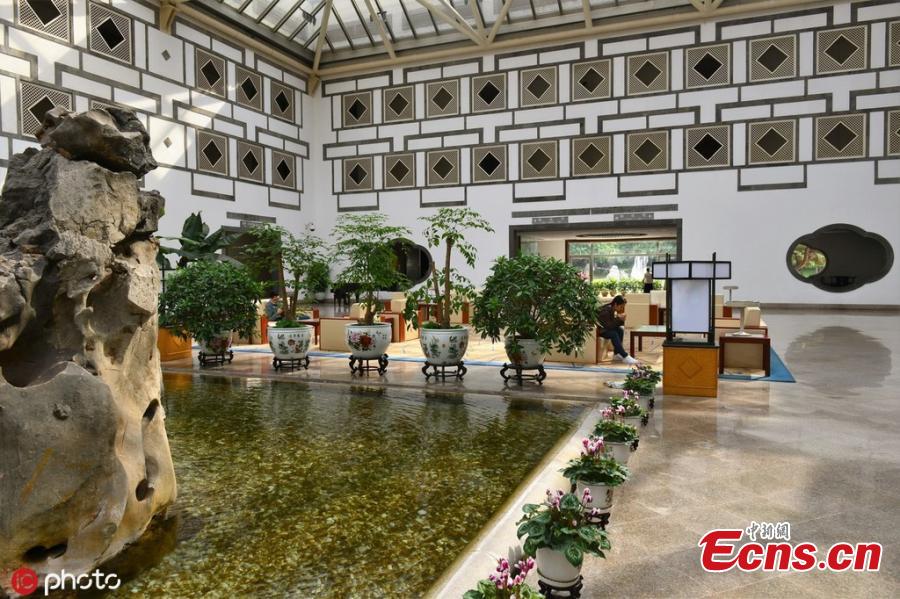 The Fragrant Hills Hotel in Beijing, designed by Chinese-born U.S. Architect I.M. Pei. World-renowned architect Ieoh Ming Pei, commonly known as I.M. Pei, has died at age 102. Pei was born in Guangzhou, China, and raised in Hong Kong and Shanghai, before moving to the United States in 1935. He won a wide variety of prizes and awards in the field of architecture.   (Photo/ICphoto)