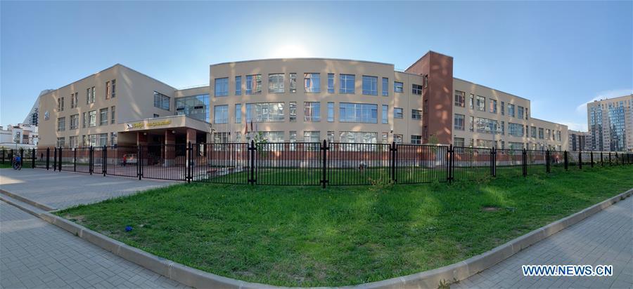 Photo taken on May 13, 2019 shows a middle school of the Pearl of the Baltic Sea project in St. Petersburg, Russia. The Pearl of the Baltic Sea project is a modern multi-functional residential and commercial project invested and constructed in St. Petersburg by seven Chinese enterprises including Shanghai Industrial Investment (Holdings) Co., Ltd. Twenty-two sub-projects have been completed by March 2019, including residential communities, commercial projects, schools and kindergartens, with a total construction area of 1.26 million square meters which account for 64% of the whole project. By far, the project has welcomed some 20,000 residents, including 4,000 students, and created over 2,000 jobs. (Xinhua/Lu Jinbo)