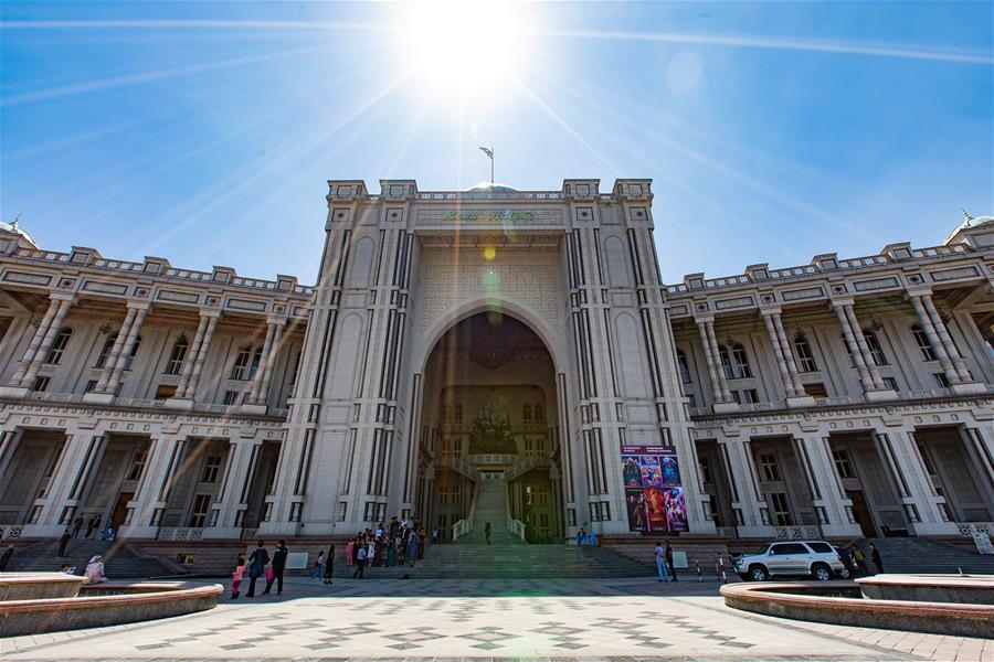 Photo taken on April 14, 2019 shows the Kohi Navruz (Navruz Palace) in Dushanbe, Tajikistan. The building has 12 halls, each of which is made in a unique style. (Xinhua/Bai Xueqi)