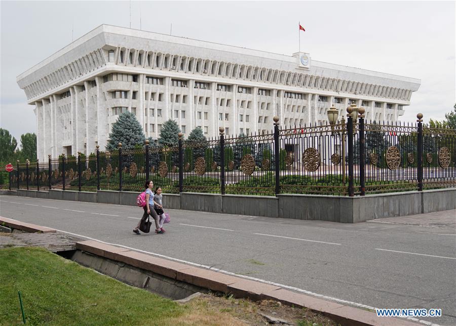 Photo taken on June 9, 2019 shows the street view of Bishkek, capital of Kyrgyzstan. (Xinhua/Bi Xiaoyang)