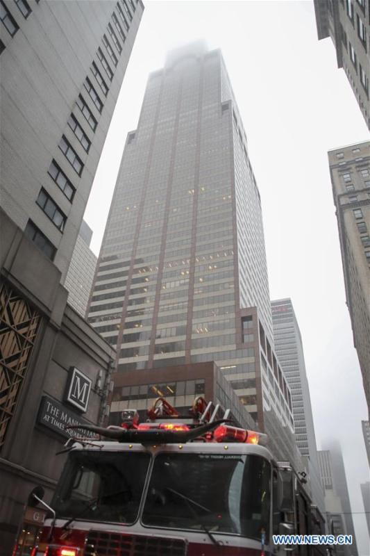 Photo taken on June 10, 2019 shows the building where a helicopter crashed in Manhattan, New York, the United States. One person was killed after a helicopter crashed onto the roof of a skyscraper in Midtown Manhattan of New York City Monday afternoon, according to media reports. (Xinhua/Wang Ying)