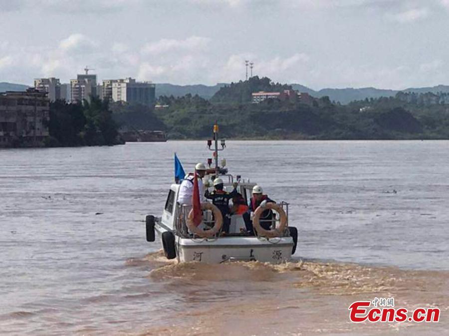 Photo taken on June 14, 2019 shows the collapsed Zijin Bridge in Yuancheng District, Heyuan City, Guangdong Province. Two vehicles plunged to the water when the bridge fell at around 2 am on Friday, with one person rescued. Search and rescue efforts are still underway and the cause of the collapse is under investigation.  (Photo provided by the Publicity Department of the CPC Heyuan Committee)