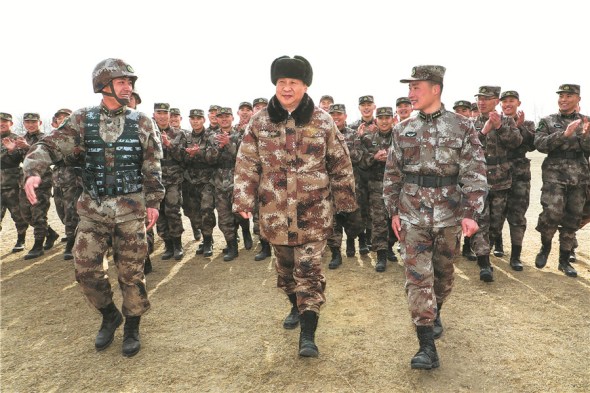 President Xi Jinping, also the chairman of the Central Military Commission, inspects a Ground Force division from the Central Theater Command of the People's Liberation Army on Thursday. Xi climbed aboard modern military hardware such as the Type 99A tank as part of the inspection. (Photo: Xinhua/Li Gang) President Xi Jinping, also the chairman of the Central Military Commission, inspects a Ground Force division from the Central Theater Command of the People's Liberation Army on Thursday. Xi climbed aboard modern military hardware such as the Type 99A tank as part of the inspection. (Photo: Xinhua/Li Gang)
