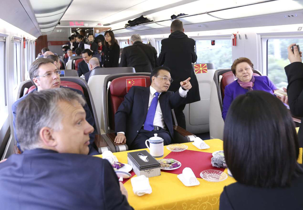 Li invites CEE leaders to high-speed train ride 