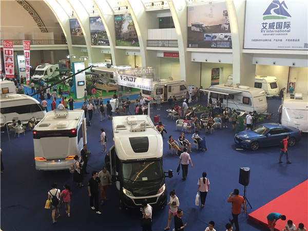 Beijing's All in Caravanning 2016, China's largest exhibition of RVs andmotor homes, held over June 1820, attracts a record number of visitors and exhibitors fromhome and abroad. Xu Lin / China Daily Beijing's All in Caravanning 2016, China's largest exhibition of RVs andmotor homes, held over June 1820, attracts a record number of visitors and exhibitors fromhome and abroad. Xu Lin / China Daily