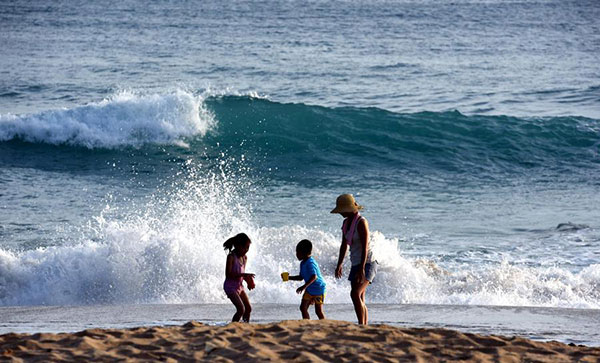 A significant drop in mainland visitors in the past few months has taken its toll on the island's tourism economy.(Photo/Xinhua) A significant drop in mainland visitors in the past few months has taken its toll on the island's tourism economy.(Photo/Xinhua)