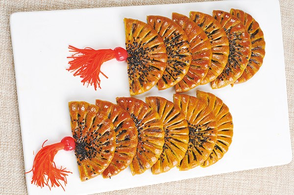Dadong is frequented by celebrities from home and abroad thanks to its delicious fare and wonderful ambience.(Photo provided to China Daily) Dadong is frequented by celebrities from home and abroad thanks to its delicious fare and wonderful ambience.(Photo provided to China Daily)