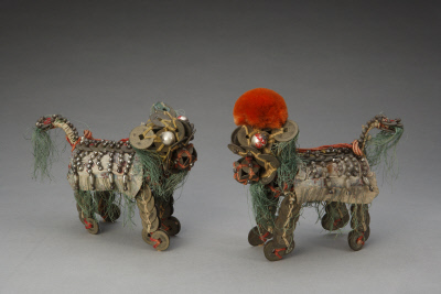 A pair of lions plaited with copper coins, kept at the Palace Museum. (Photo/dpm.org.cn) A pair of lions plaited with copper coins, kept at the Palace Museum. (Photo/dpm.org.cn)