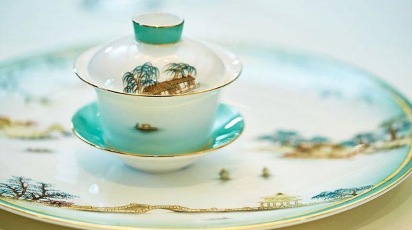 Tableware to be used at G20 welcome dinner. (Photo provided to chinadaily.com.cn) Tableware to be used at G20 welcome dinner. (Photo provided to chinadaily.com.cn)