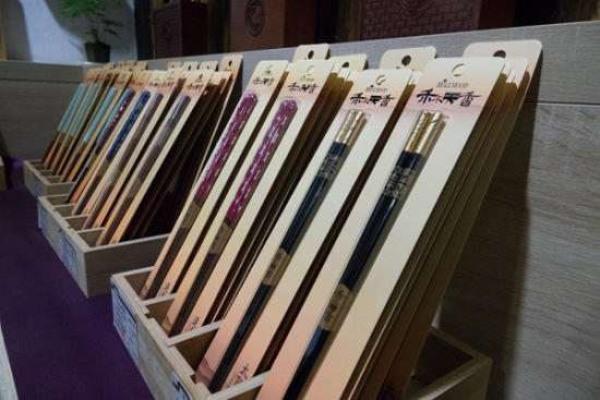 Wuzhen's Chexi Chopstick Shop is famous for its chopstick varieties. Photo by Gao Erqiang / China Daily Wuzhen's Chexi Chopstick Shop is famous for its chopstick varieties. Photo by Gao Erqiang / China Daily