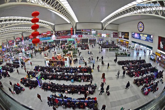 China greets travel peak as people return to work on last day of Spring Festival