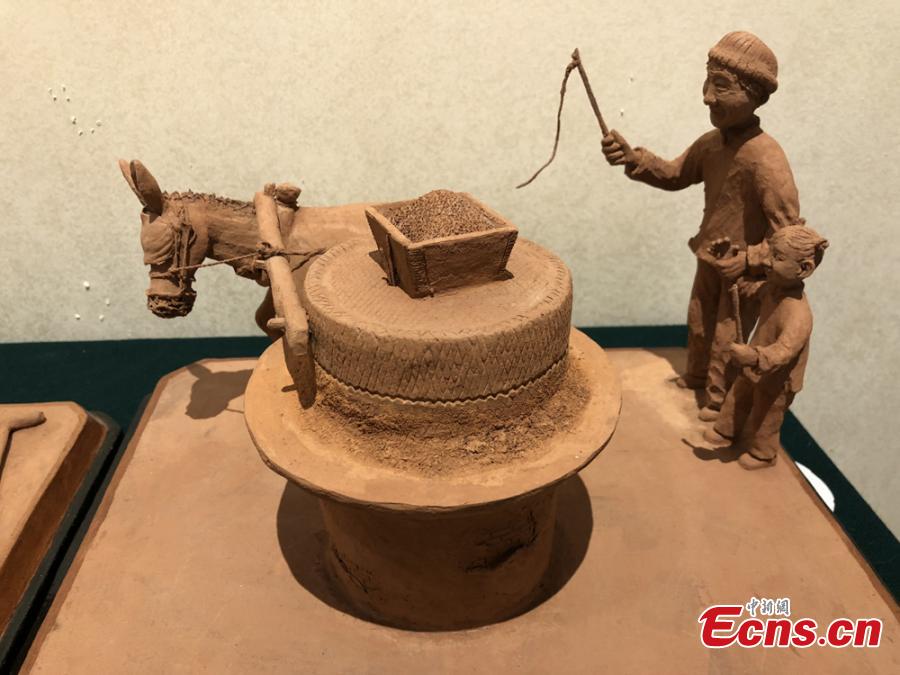 Clay figurines show the good old days
