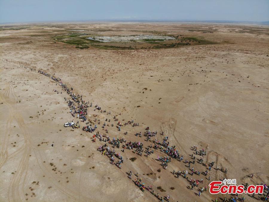 Hiking 108 km along the Silk Road