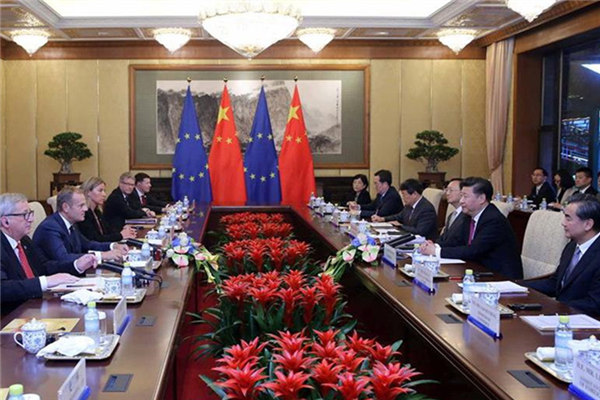 Chinese PresidentXi Jinping(2nd R, front) meets with European Council President Donald Tusk (3rd L, front) and European Commission President Jean-Claude Juncker (2nd L, front) in Beijing, capital of China, July 12, 2016. (Xinhua/Liu Weibing) Chinese PresidentXi Jinping(2nd R, front) meets with European Council President Donald Tusk (3rd L, front) and European Commission President Jean-Claude Juncker (2nd L, front) in Beijing, capital of China, July 12, 2016. (Xinhua/Liu Weibing)