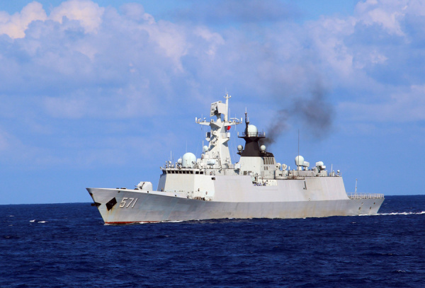 Missile destroyer Guangzhou launches an air-defense missile during a military exercise in the water area near south China's Hainan Island and Xisha islands, July 8, 2016.(Photo/Xinhua) Missile destroyer Guangzhou launches an air-defense missile during a military exercise in the water area near south China's Hainan Island and Xisha islands, July 8, 2016.(Photo/Xinhua)