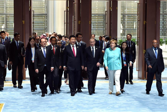 Chinese President Xi Jinping and other leaders of the Group of 20 (G20) members, some guest countries and international organizations walk into the venue of the G20 summit in Hangzhou, capital of east China's Zhejiang Province, Sept. 4, 2016. (Photo: Xinhua/Li Tao) Chinese President Xi Jinping and other leaders of the Group of 20 (G20) members, some guest countries and international organizations walk into the venue of the G20 summit in Hangzhou, capital of east China's Zhejiang Province, Sept. 4, 2016. (Photo: Xinhua/Li Tao)