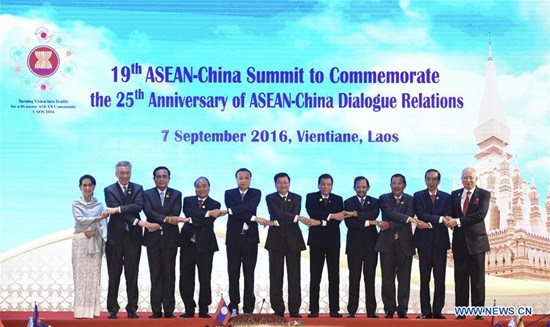 Chinese Premier Li Keqiang (5th L) attends the 19th summit between China and the Association of Southeast Asian Nations (ASEAN) to commemorate the 25th Anniversary of China-ASEAN Dialogue Relations, in Vientiane, Laos, Sept. 7, 2016. (Xinhua/Gao Jie) Chinese Premier Li Keqiang (5th L) attends the 19th summit between China and the Association of Southeast Asian Nations (ASEAN) to commemorate the 25th Anniversary of China-ASEAN Dialogue Relations, in Vientiane, Laos, Sept. 7, 2016. (Xinhua/Gao Jie)