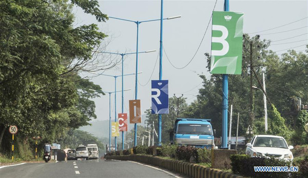 Photo taken on Oct. 14, 2016 shows a street in Goa, India. The 8th BRICS summit will be held in Goa of India on Oct. 15 to 16. (Xinhua/Lui Siu Wai)