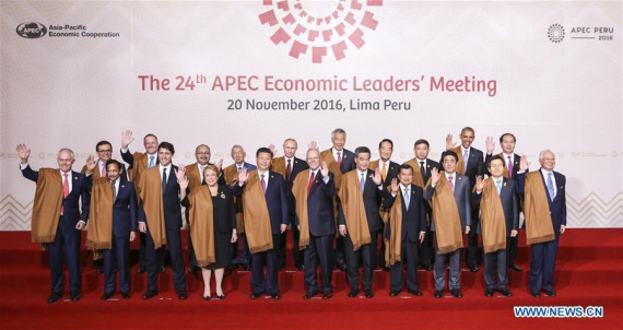 Chinese President Xi Jinping (5th L F) poses for a group photo with other participants of the 24th APEC Economic Leaders' Meeting in Lima, Peru, Nov. 20, 2016. (Photo: Xinhua/Ding Lin) Chinese President Xi Jinping (5th L F) poses for a group photo with other participants of the 24th APEC Economic Leaders' Meeting in Lima, Peru, Nov. 20, 2016. (Photo: Xinhua/Ding Lin)